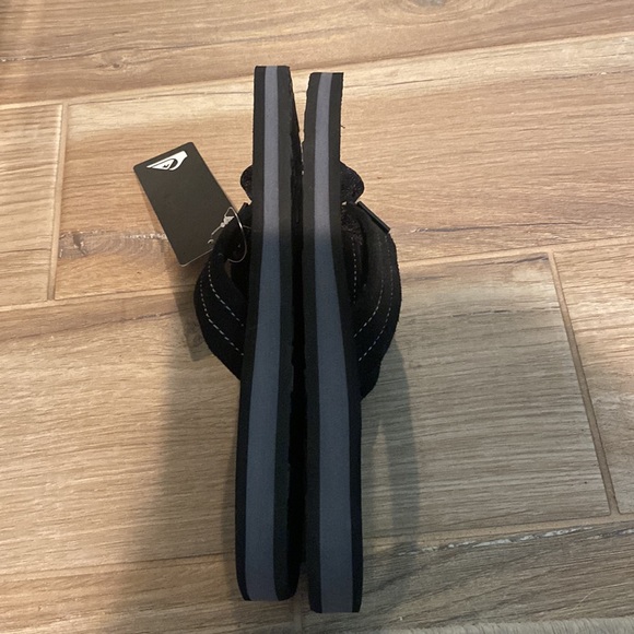 Boys Quicksilver Sandals - Picture 5 of 5